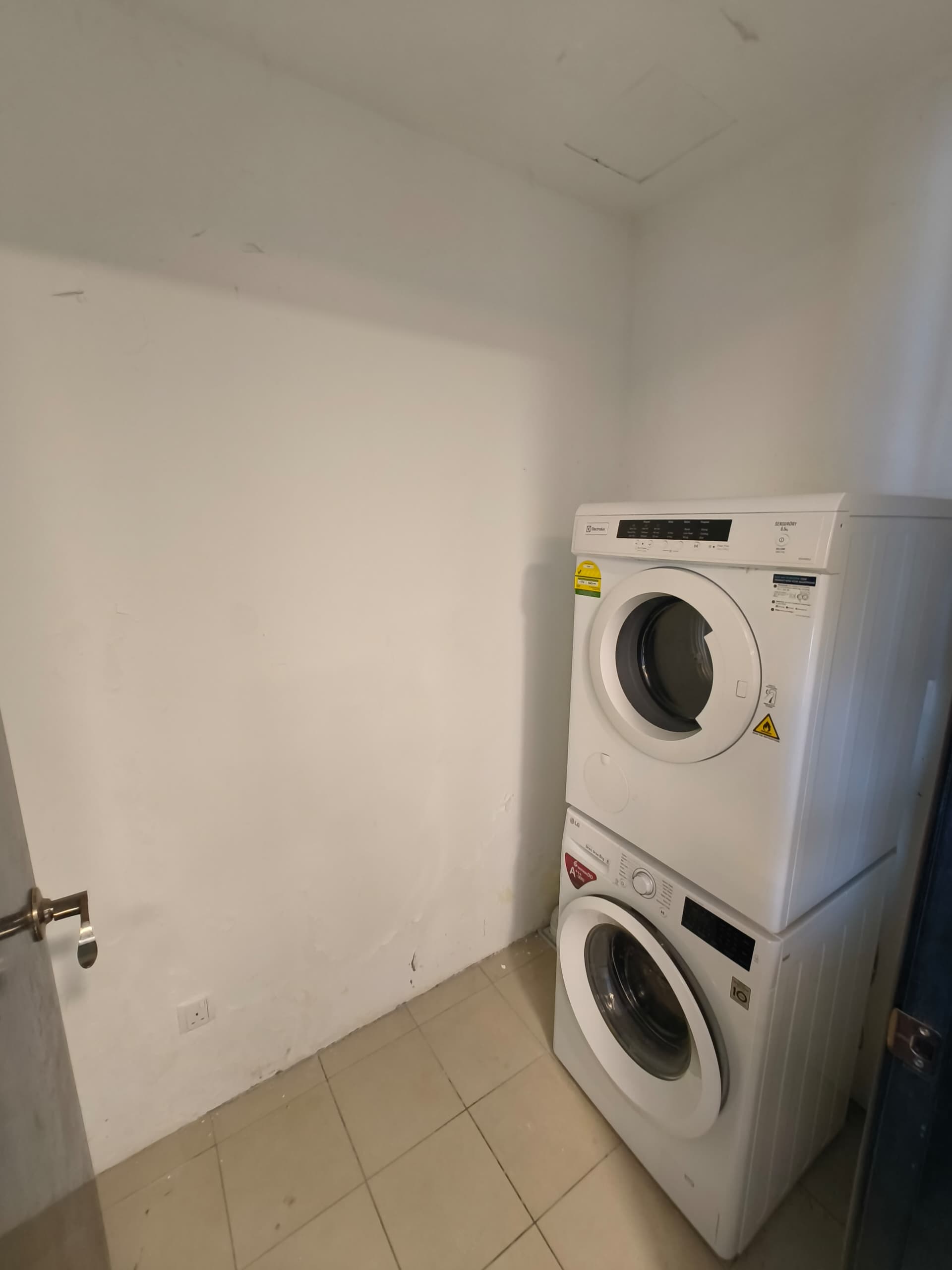 OCEANUS MALL PELAGOS DESIGNER SUITES image