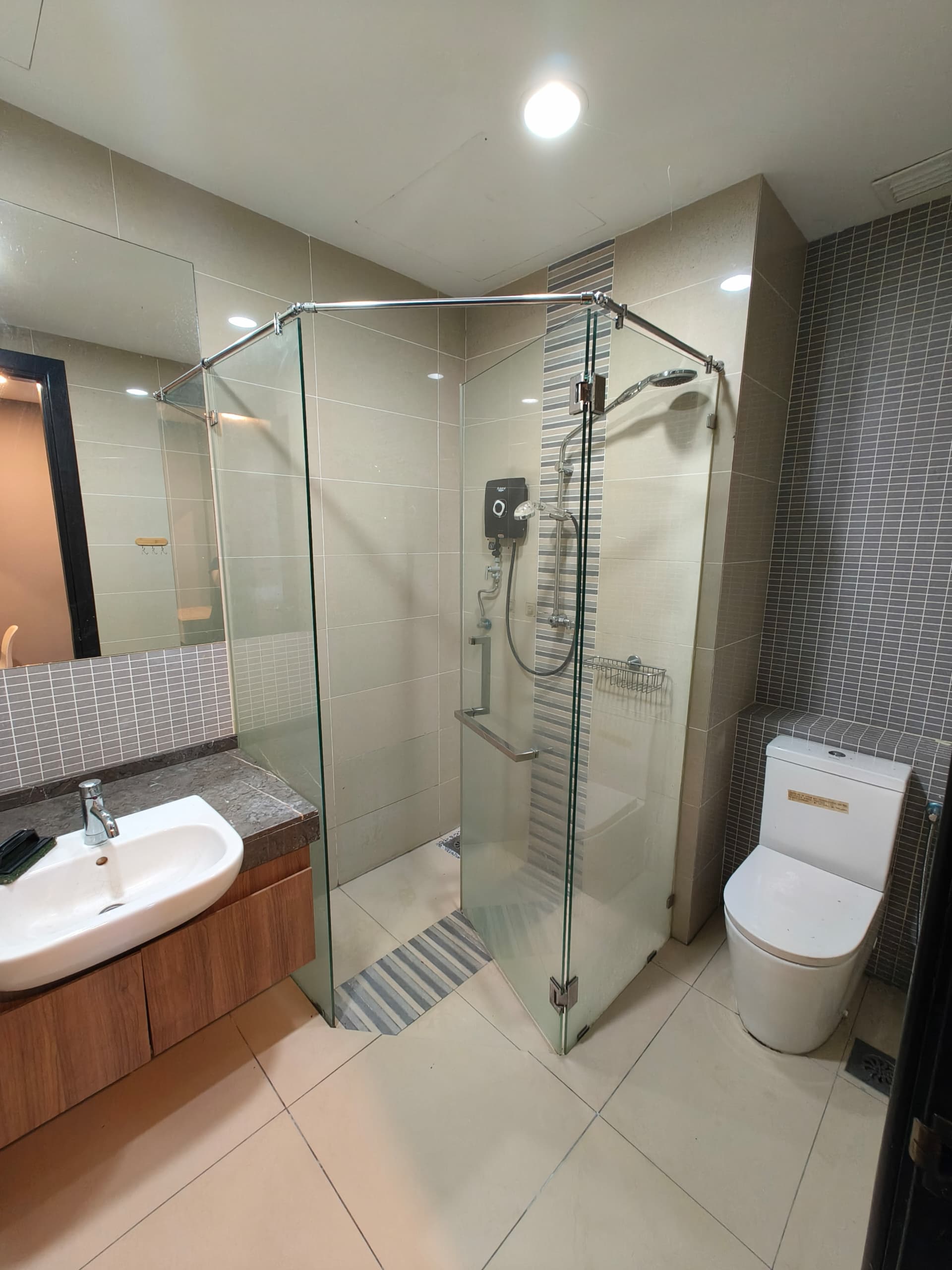 OCEANUS MALL PELAGOS DESIGNER SUITES image