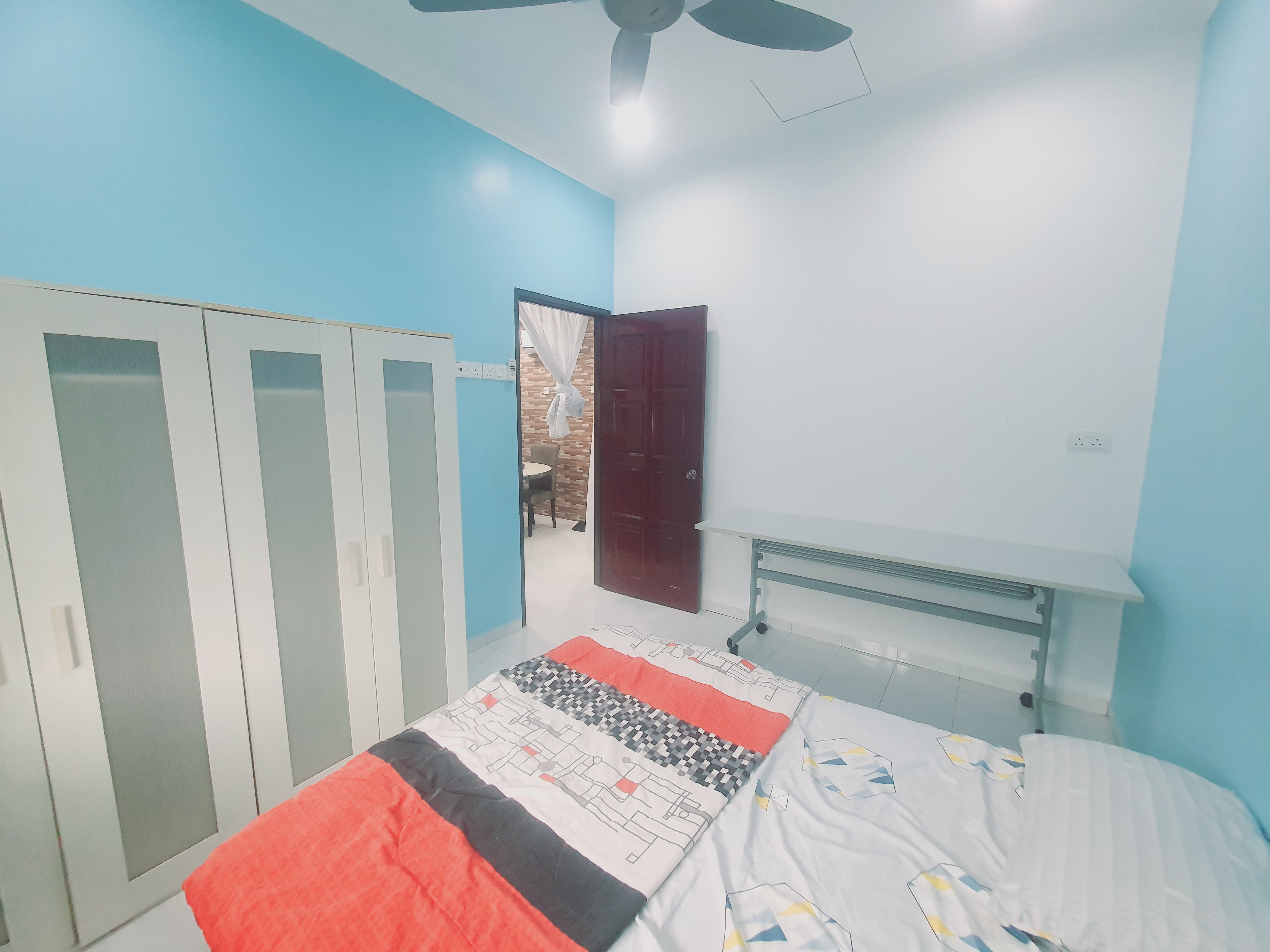 Fully Renovated 5 Room Teres Furnish Seri Telok Emas Bukit Katil image
