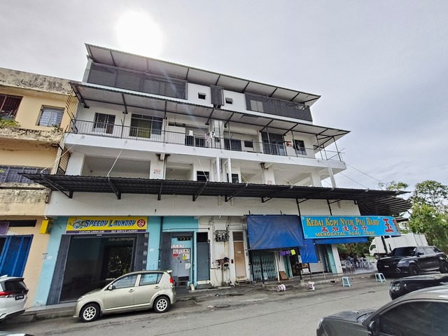 PEKAN MENGGATAL  image