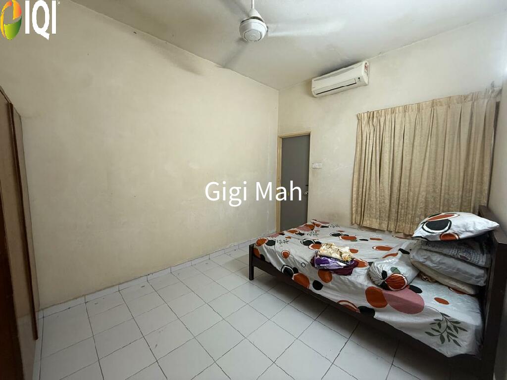 Taman Suria image