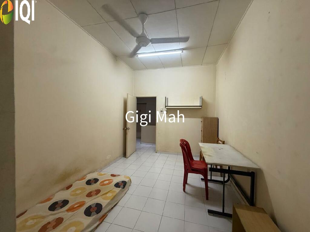 Taman Suria image