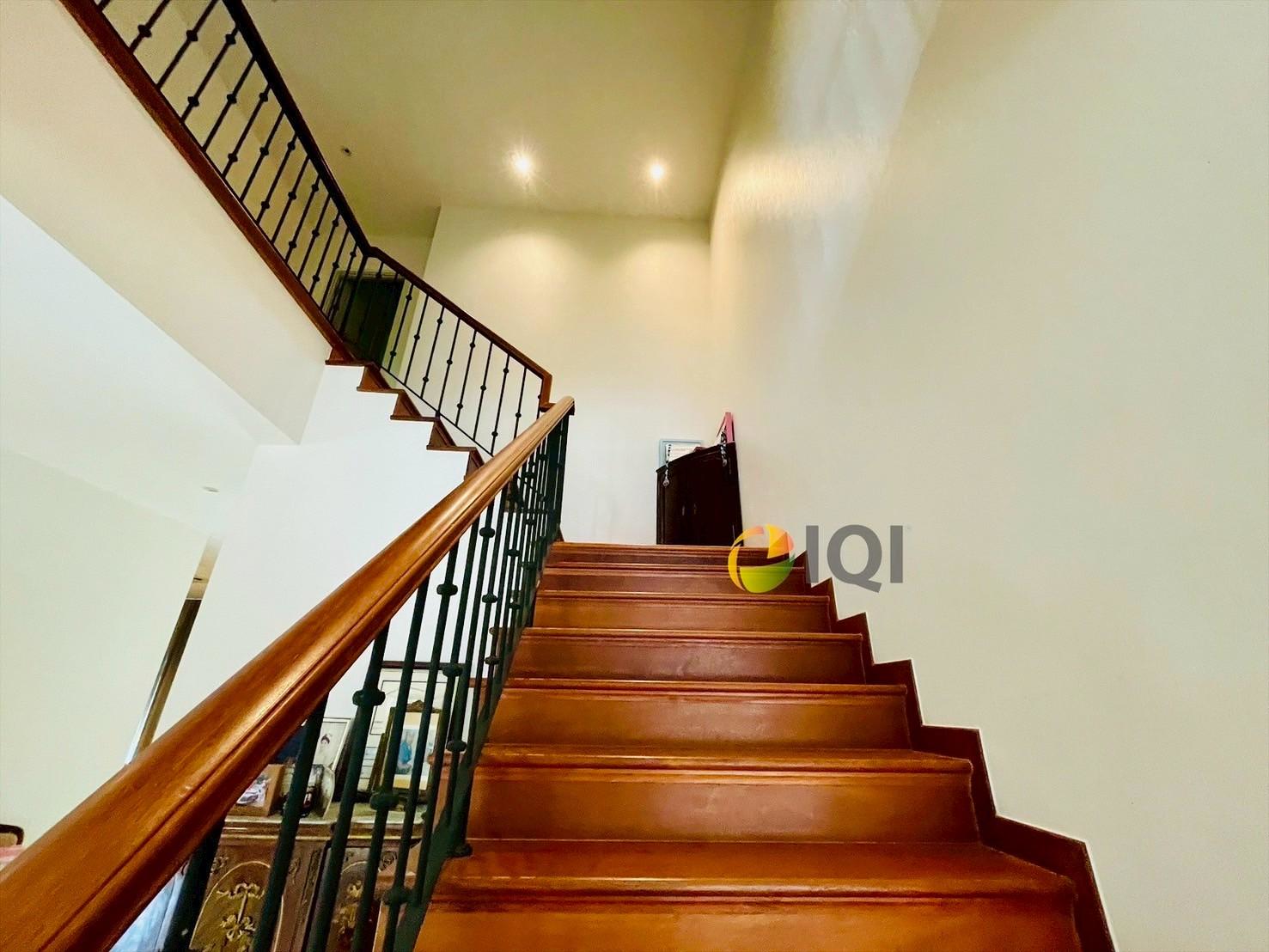 Single house for sale, Chewawan Pinklao-Sathorn, 2-storey luxury house on Phutthamonthon Sai 1 Road image