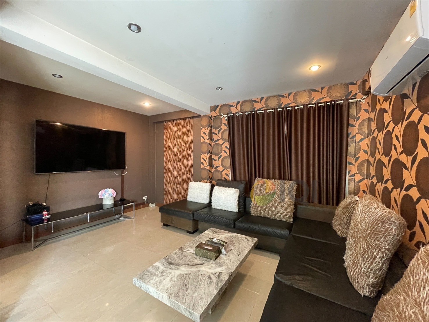 For sale 2 storey detached house, Phakamas Village, Sukhumvit 71, Soi Pridi Banomyong, Pattanakarn Road, Intersection 8 image