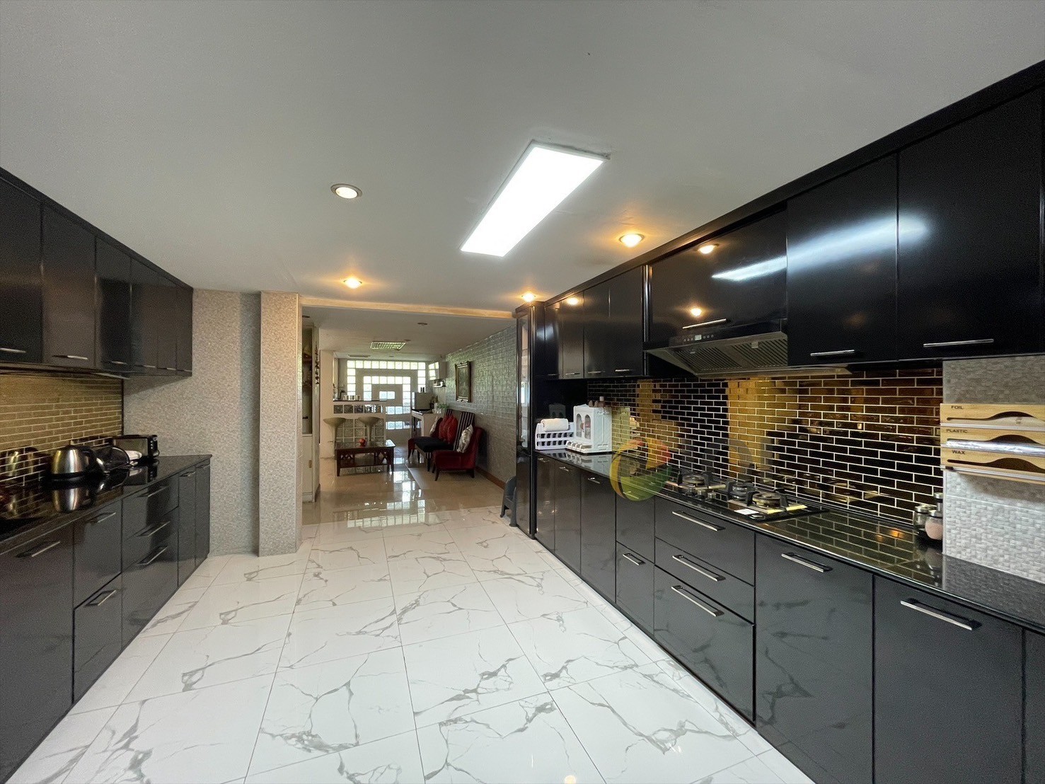 For sale 2 storey detached house, Phakamas Village, Sukhumvit 71, Soi Pridi Banomyong, Pattanakarn Road, Intersection 8 image