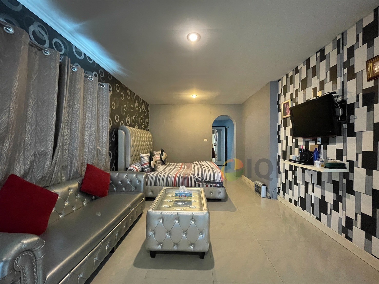 For sale 2 storey detached house, Phakamas Village, Sukhumvit 71, Soi Pridi Banomyong, Pattanakarn Road, Intersection 8 image