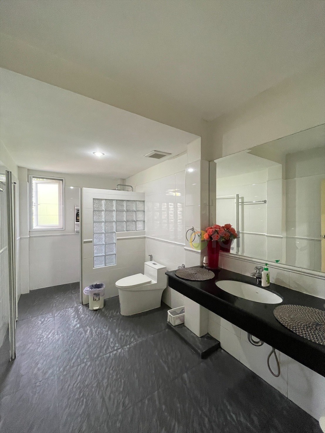 For sale 2 storey detached house, Phakamas Village, Sukhumvit 71, Soi Pridi Banomyong, Pattanakarn Road, Intersection 8 image