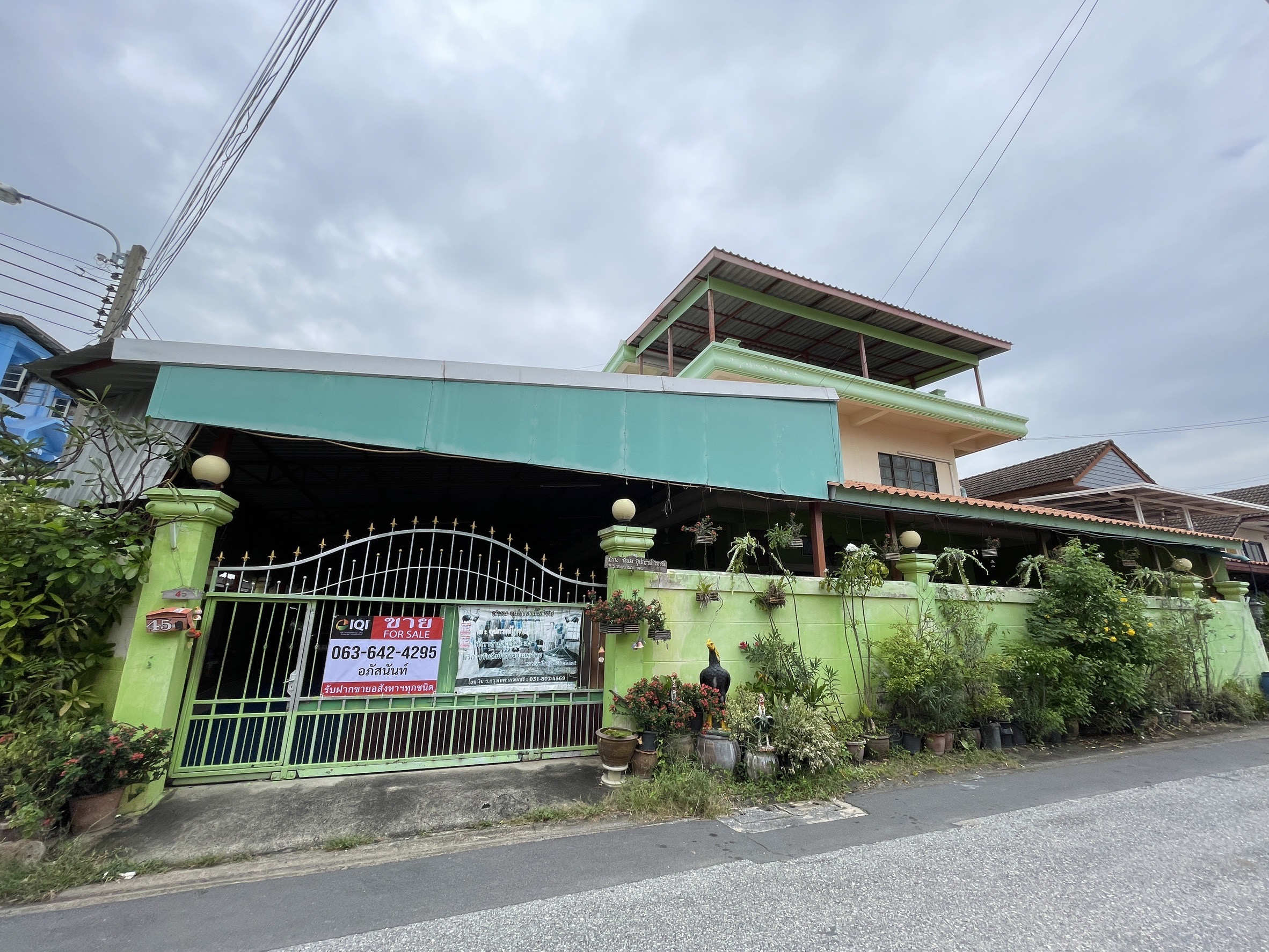 For sale: 3-storey detached house, Soi Bang Waek 142, Phutthamonthon Sai 2 Road image