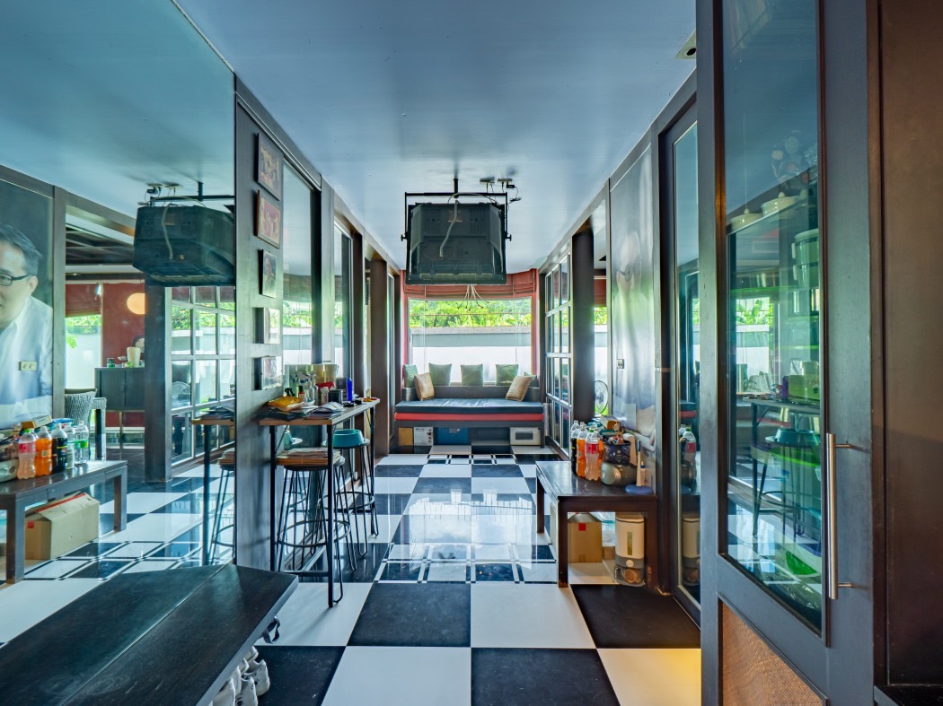 For sale 2-storey detached house, 3 buildings on the same land, Ban Phatthanakan, Phatthanakan Road 30, house next to a canal image