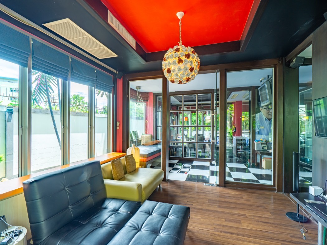 For sale 2-storey detached house, 3 buildings on the same land, Ban Phatthanakan, Phatthanakan Road 30, house next to a canal image