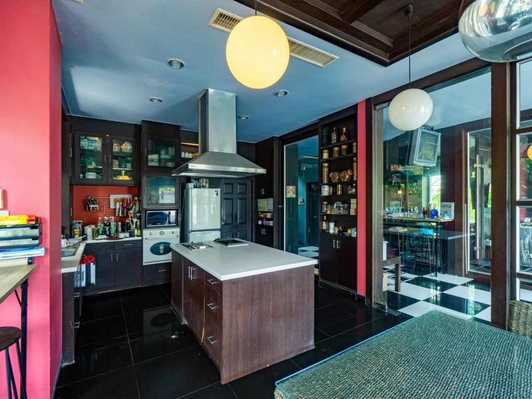 For sale 2-storey detached house, 3 buildings on the same land, Ban Phatthanakan, Phatthanakan Road 30, house next to a canal image