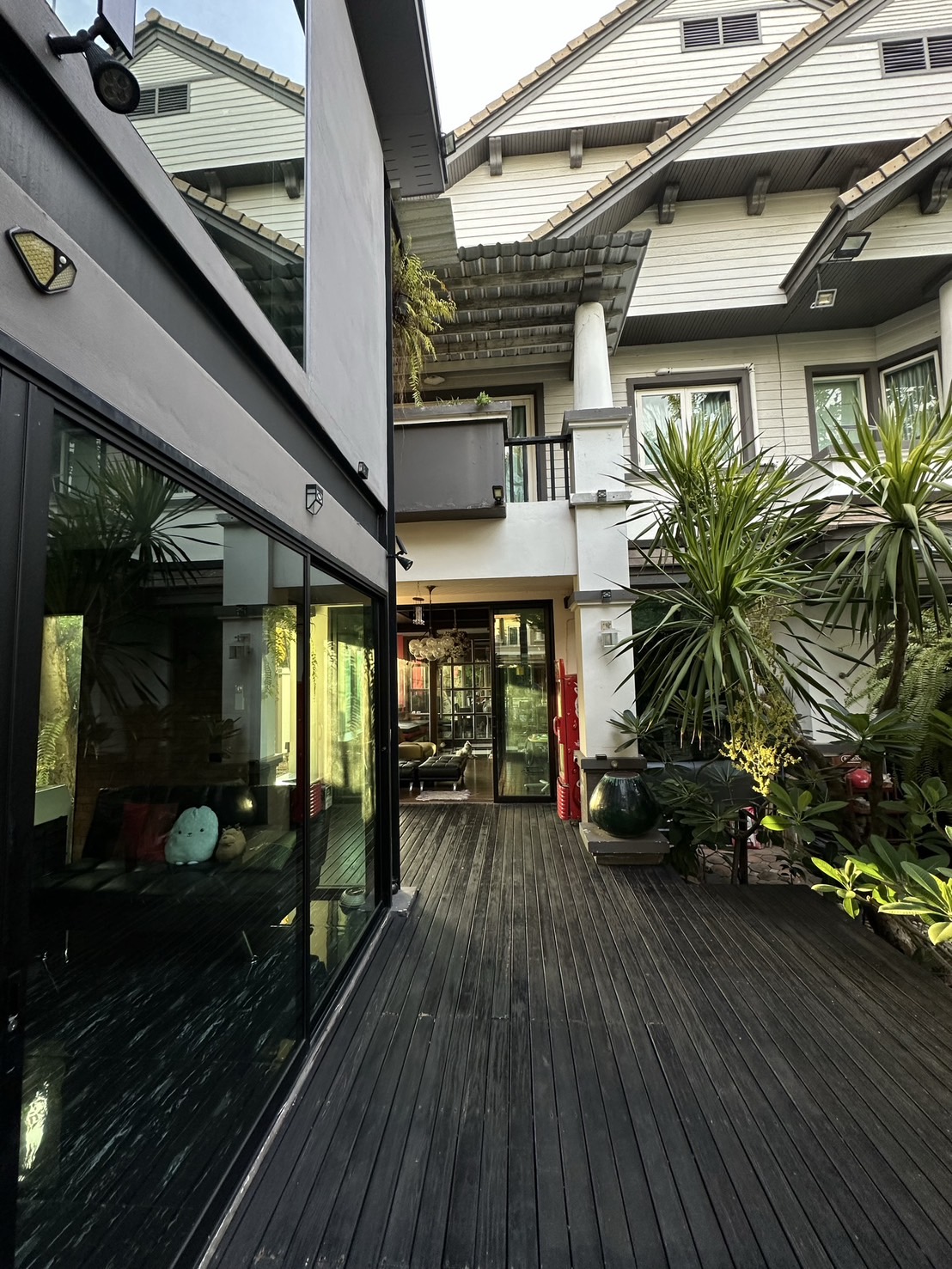 For sale 2-storey detached house, 3 buildings on the same land, Ban Phatthanakan, Phatthanakan Road 30, house next to a canal image