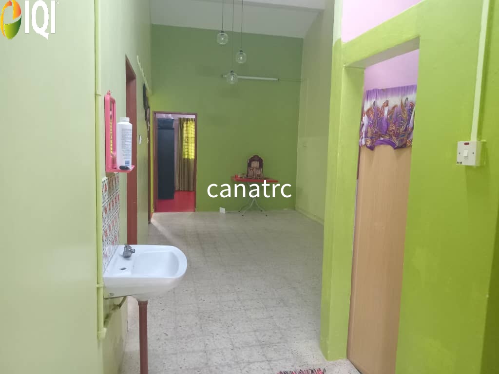 1.5 Storey Terrace House Taman Melaka Baru for Rent (near Infineon) image