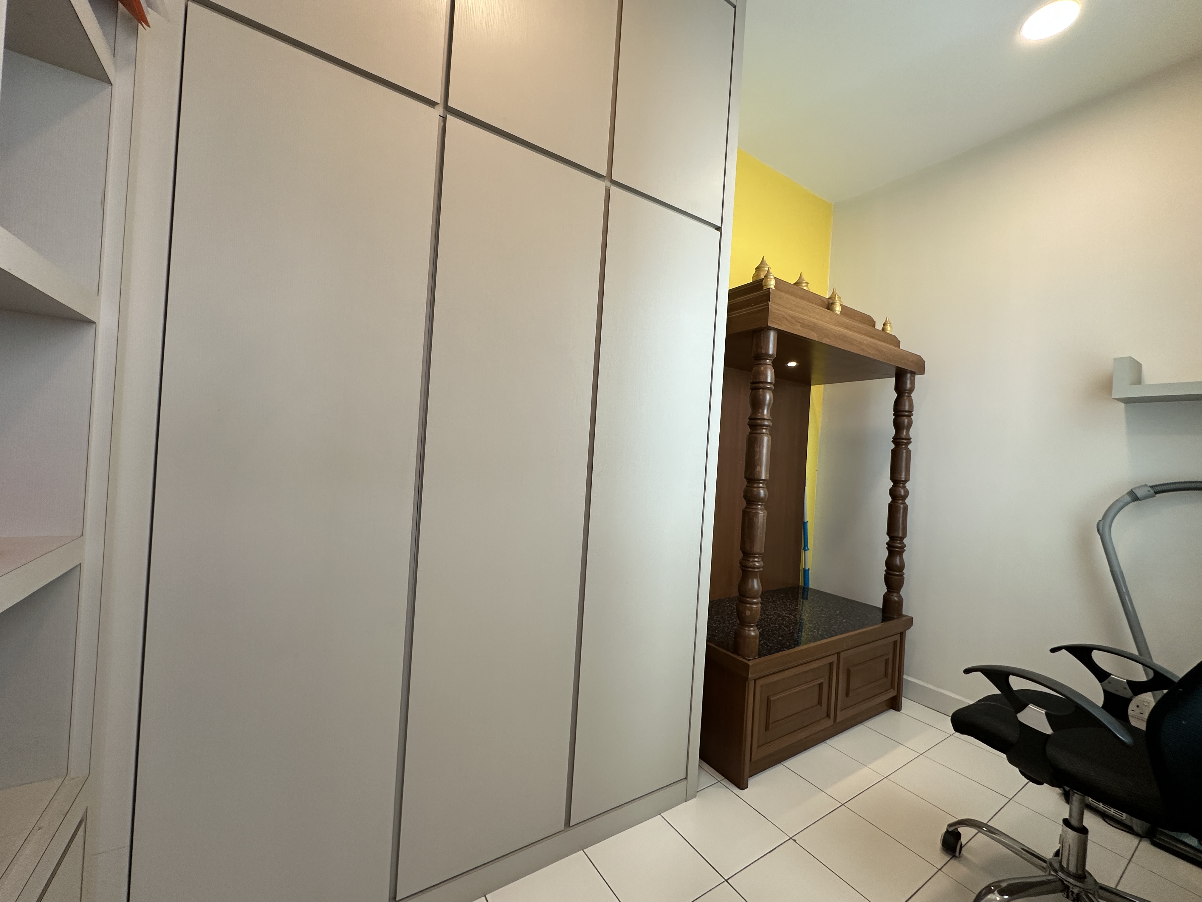 Impiria Residensi image