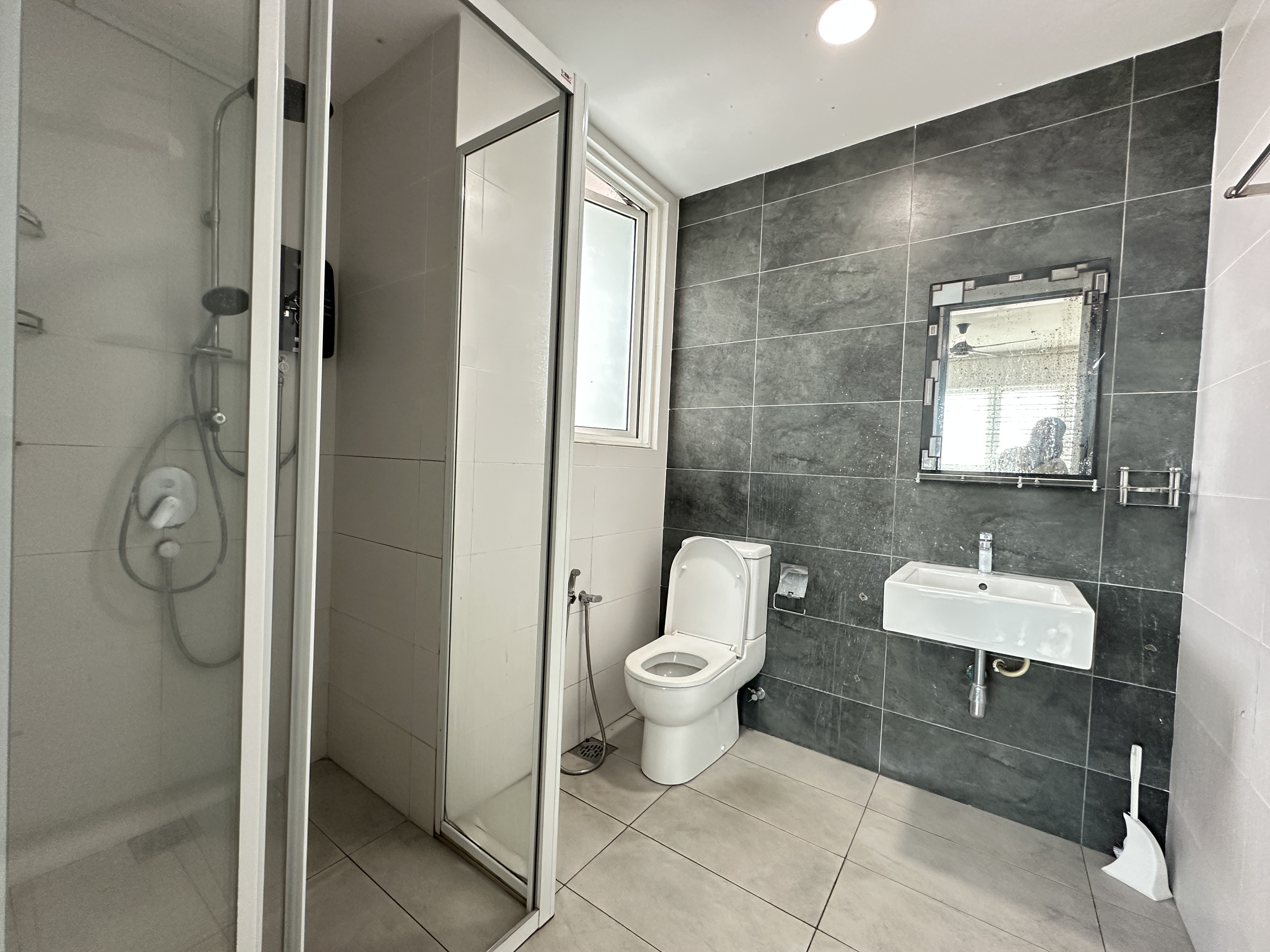 Impiria Residensi image