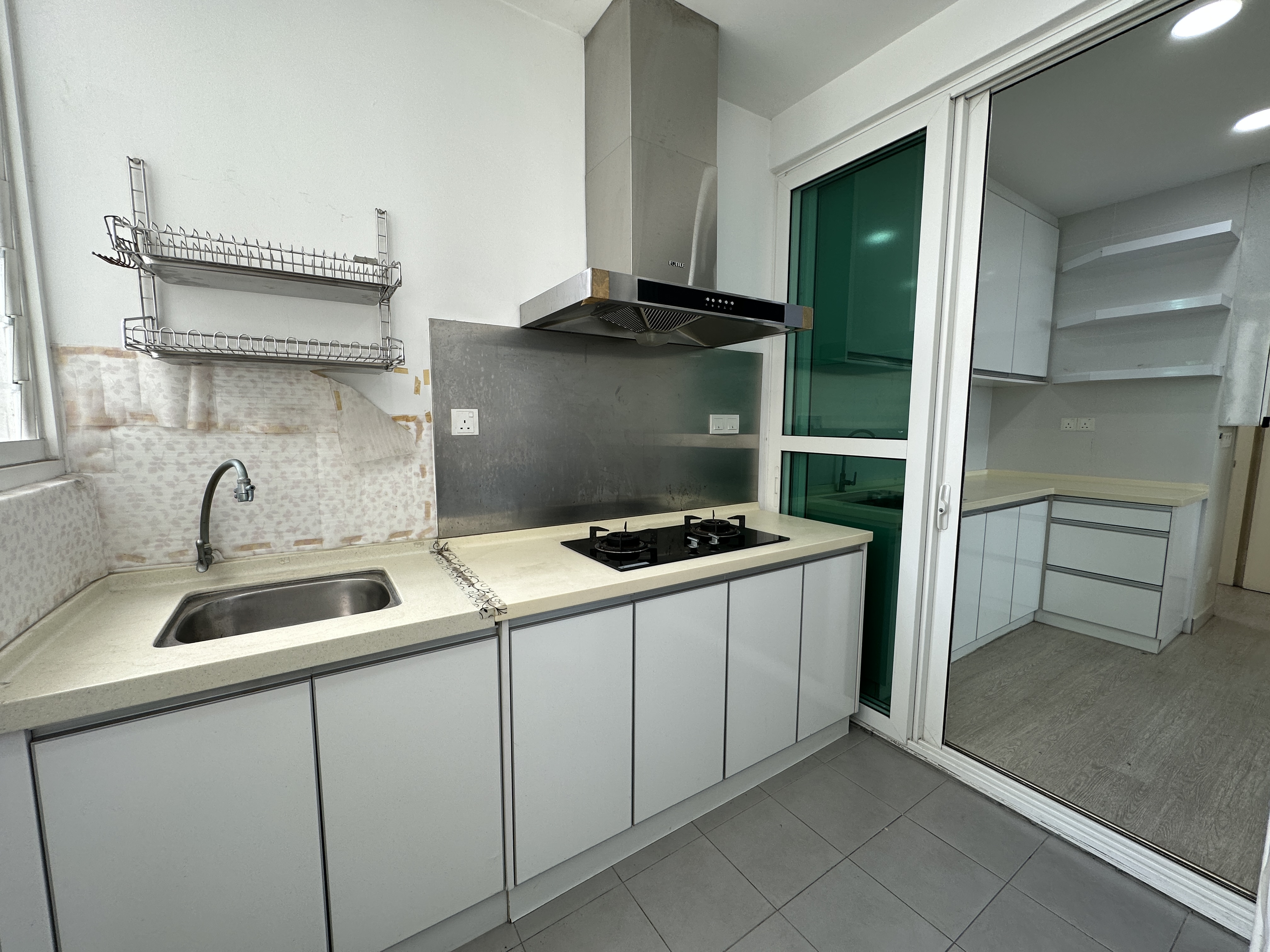 Impiria Residensi image