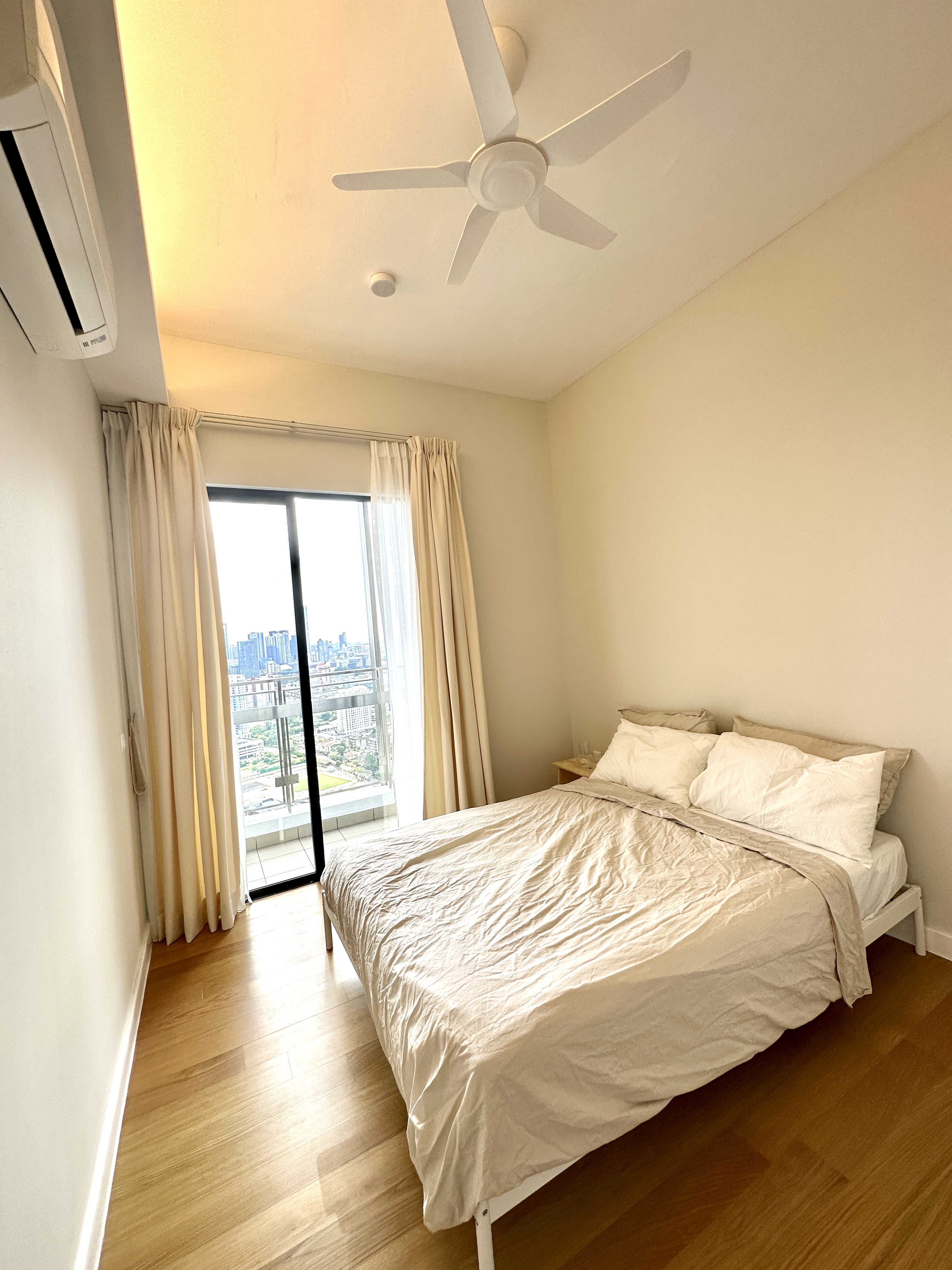 Sentral Suites image