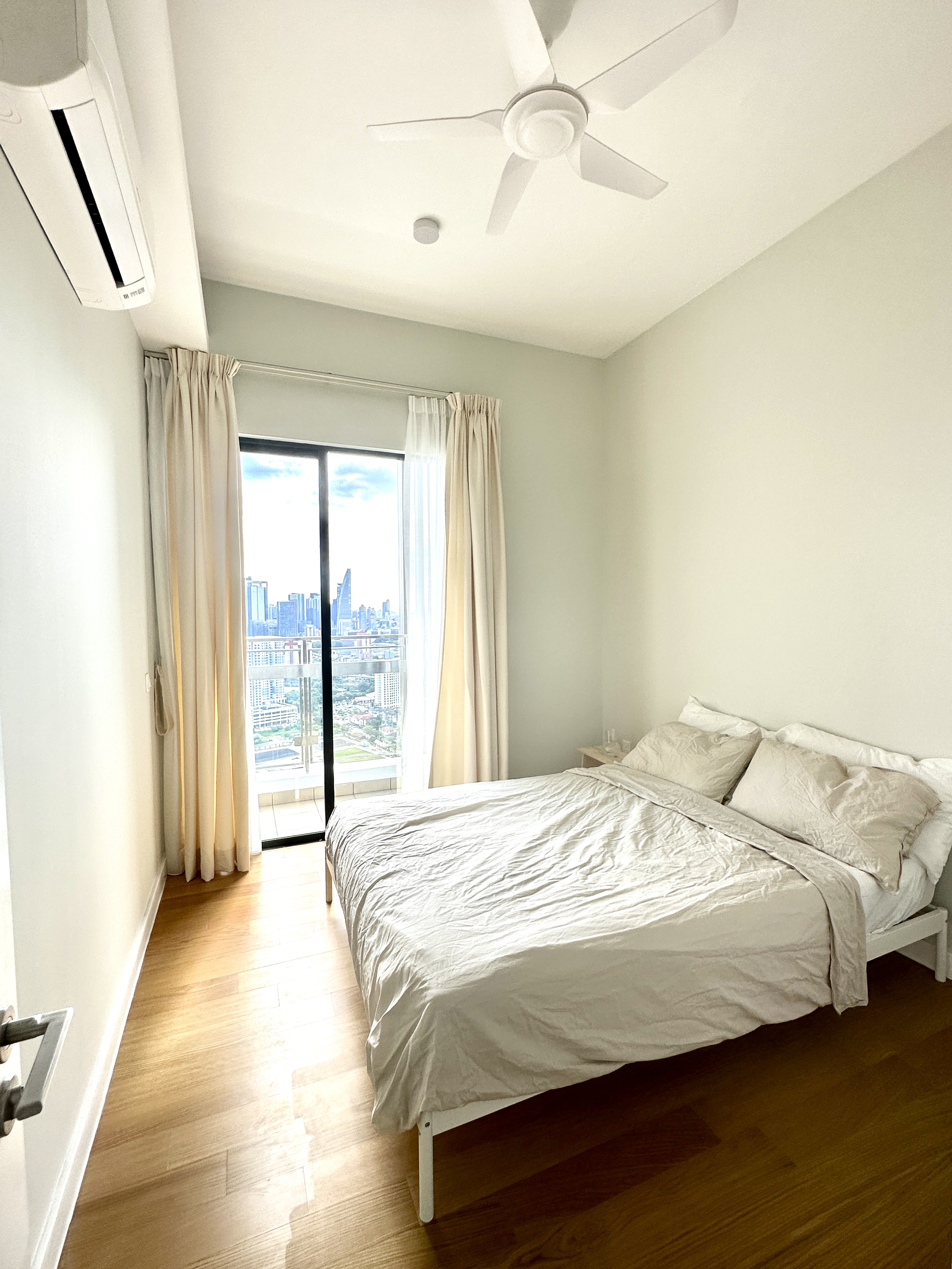 Sentral Suites image