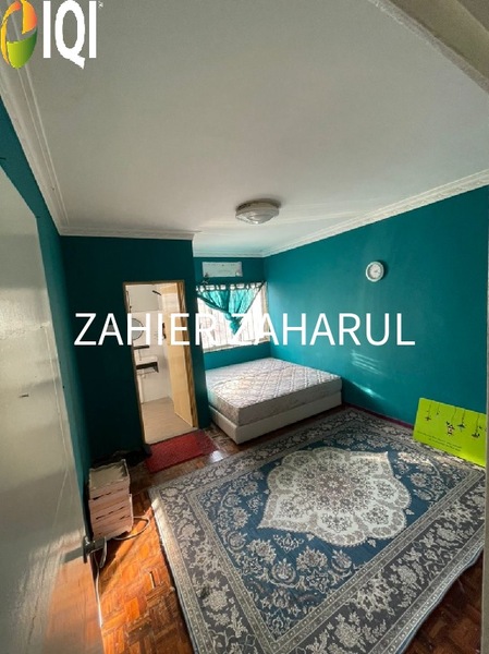 SL7, Bandar Sungai Long