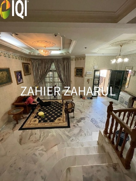 SL7, Bandar Sungai Long