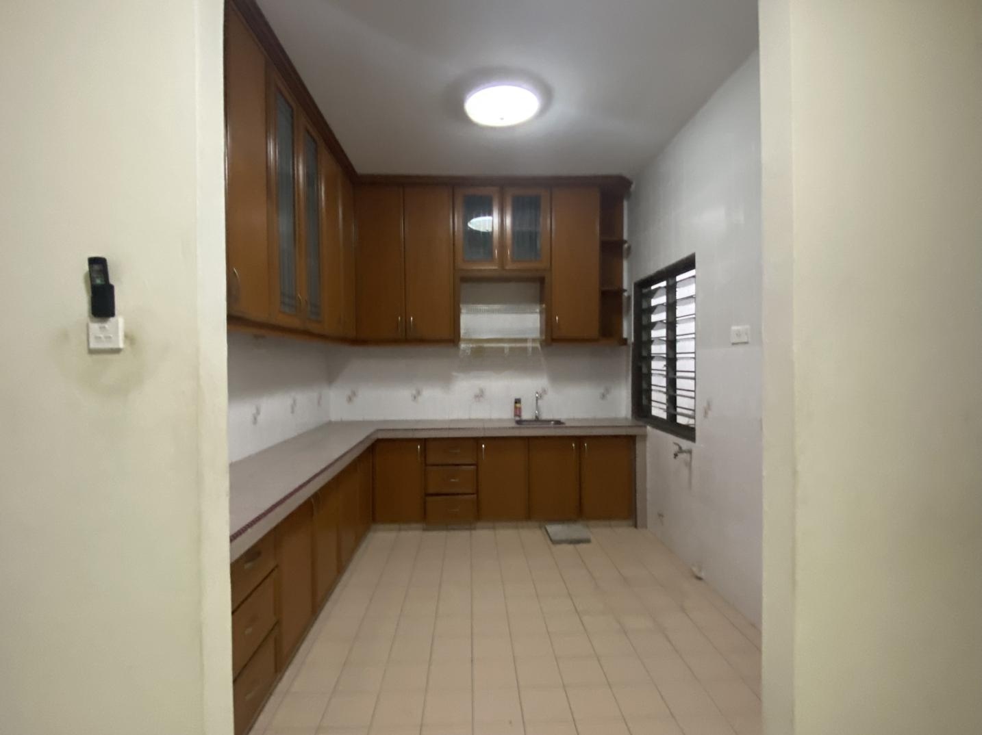 Tun Hussein Onn, Cheras image