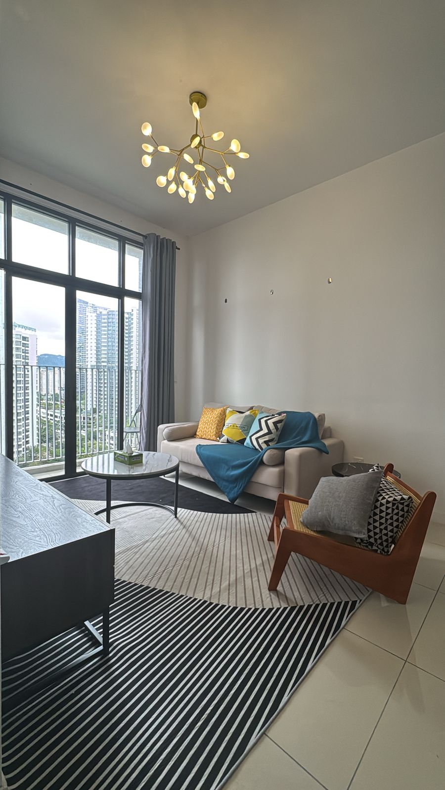 Fera Residence @ The Quartz image