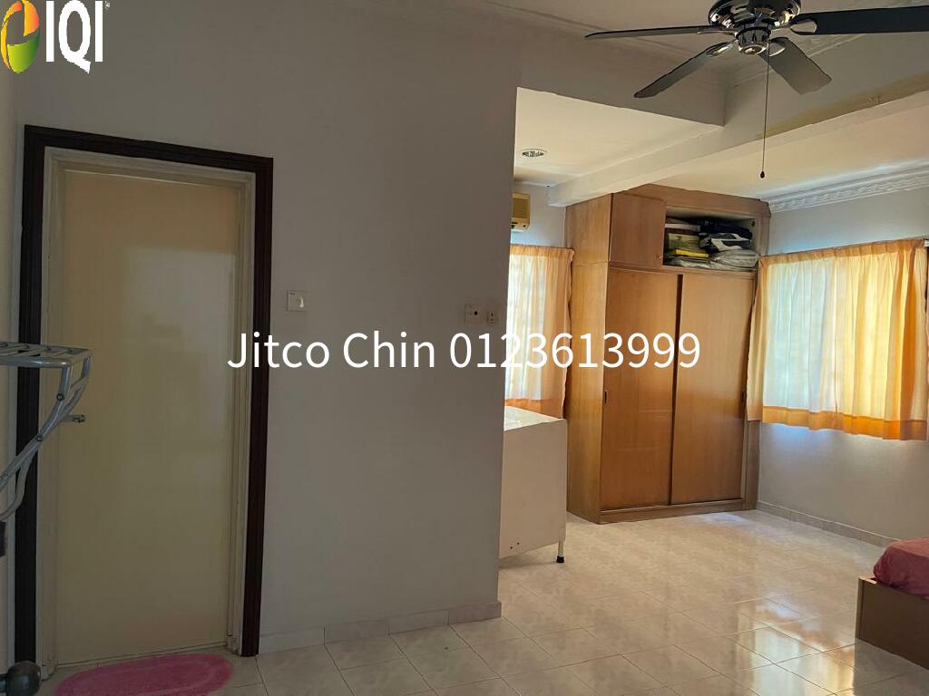Bandar Puchong Jaya Freehold Corner Big 2 sty terrace house with extra land for Sale image