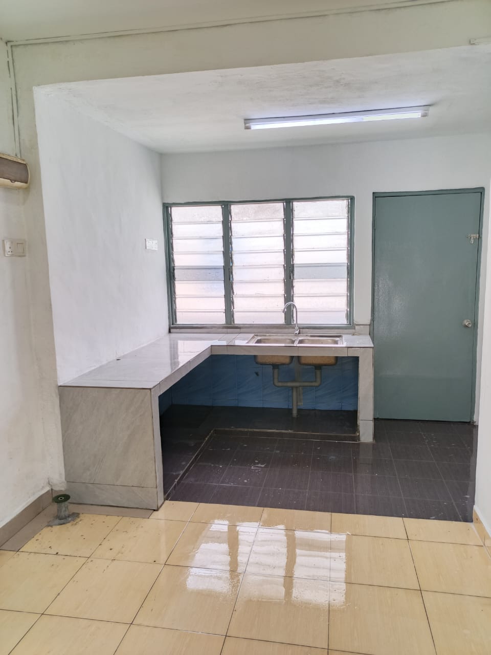 Taman Sungai Besi Indah image