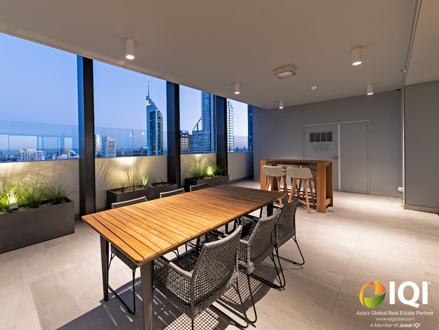 Prime Inner-City Lifestyle with Resort-Style Living image