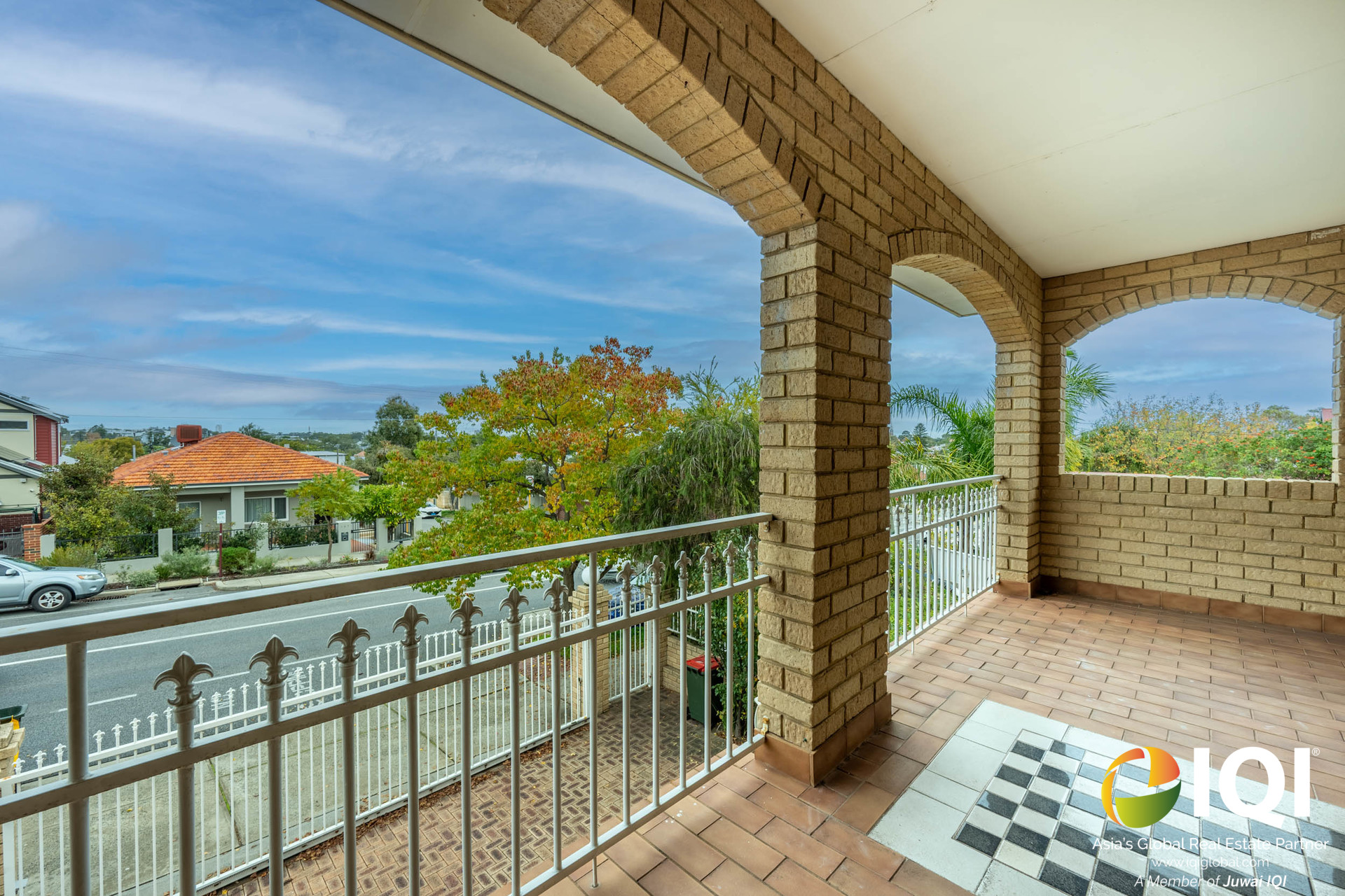 Timeless Grandeur with City Views – 104 Angove Street, North Perth image