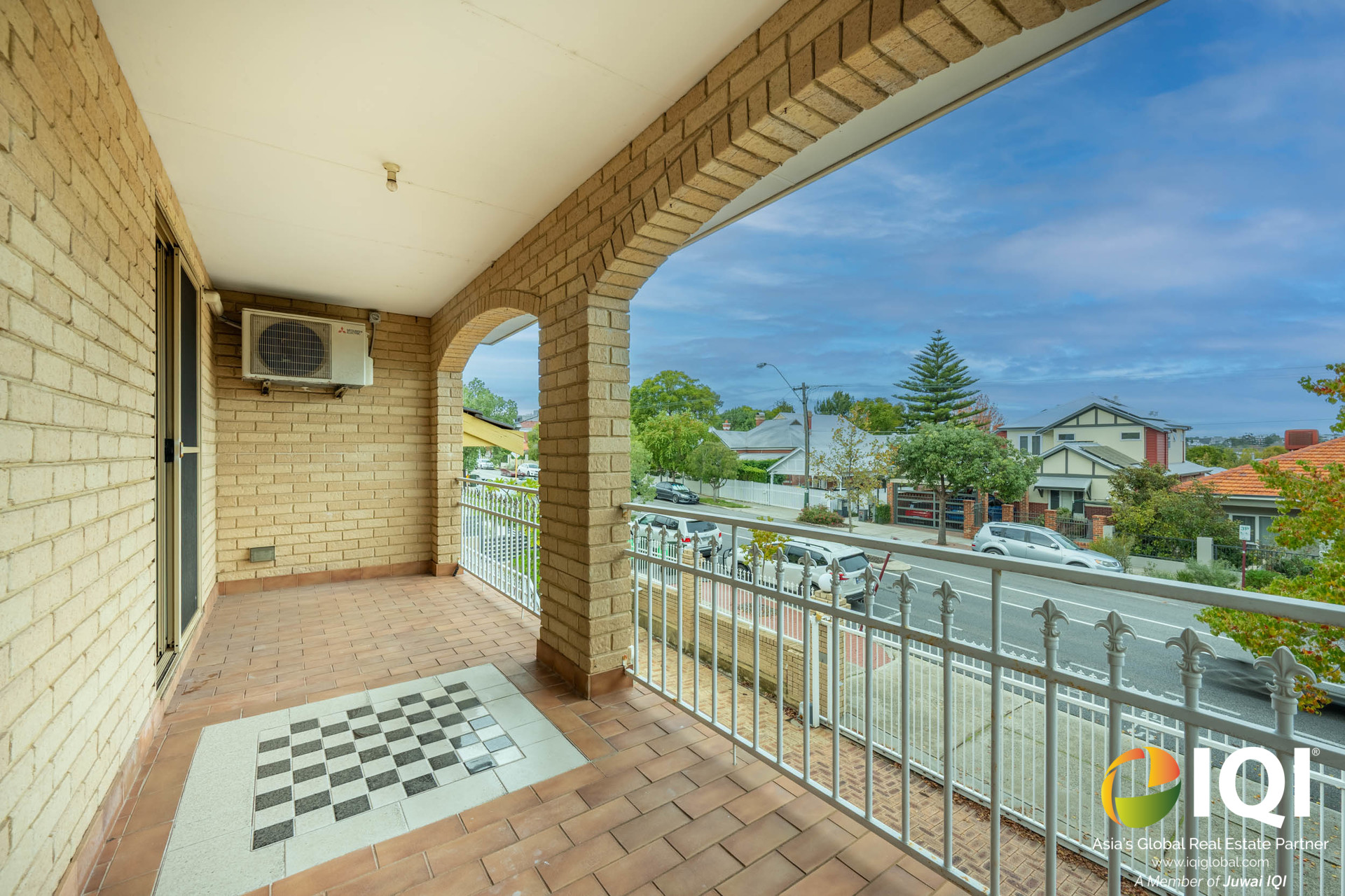 Timeless Grandeur with City Views – 104 Angove Street, North Perth image