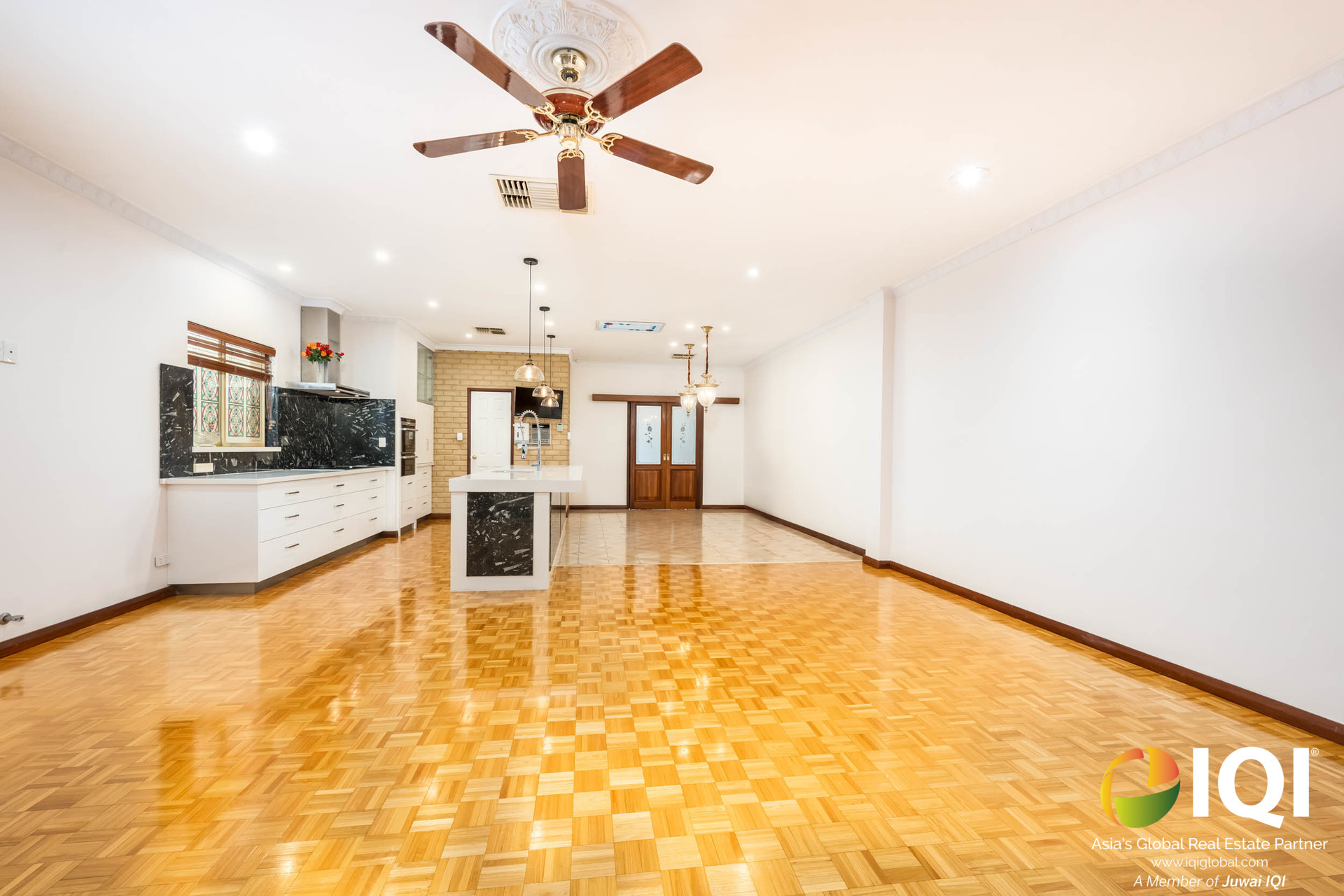 Timeless Grandeur with City Views – 104 Angove Street, North Perth image