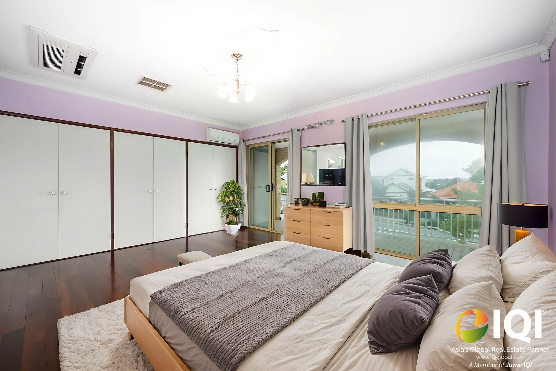 Timeless Grandeur with City Views – 104 Angove Street, North Perth image