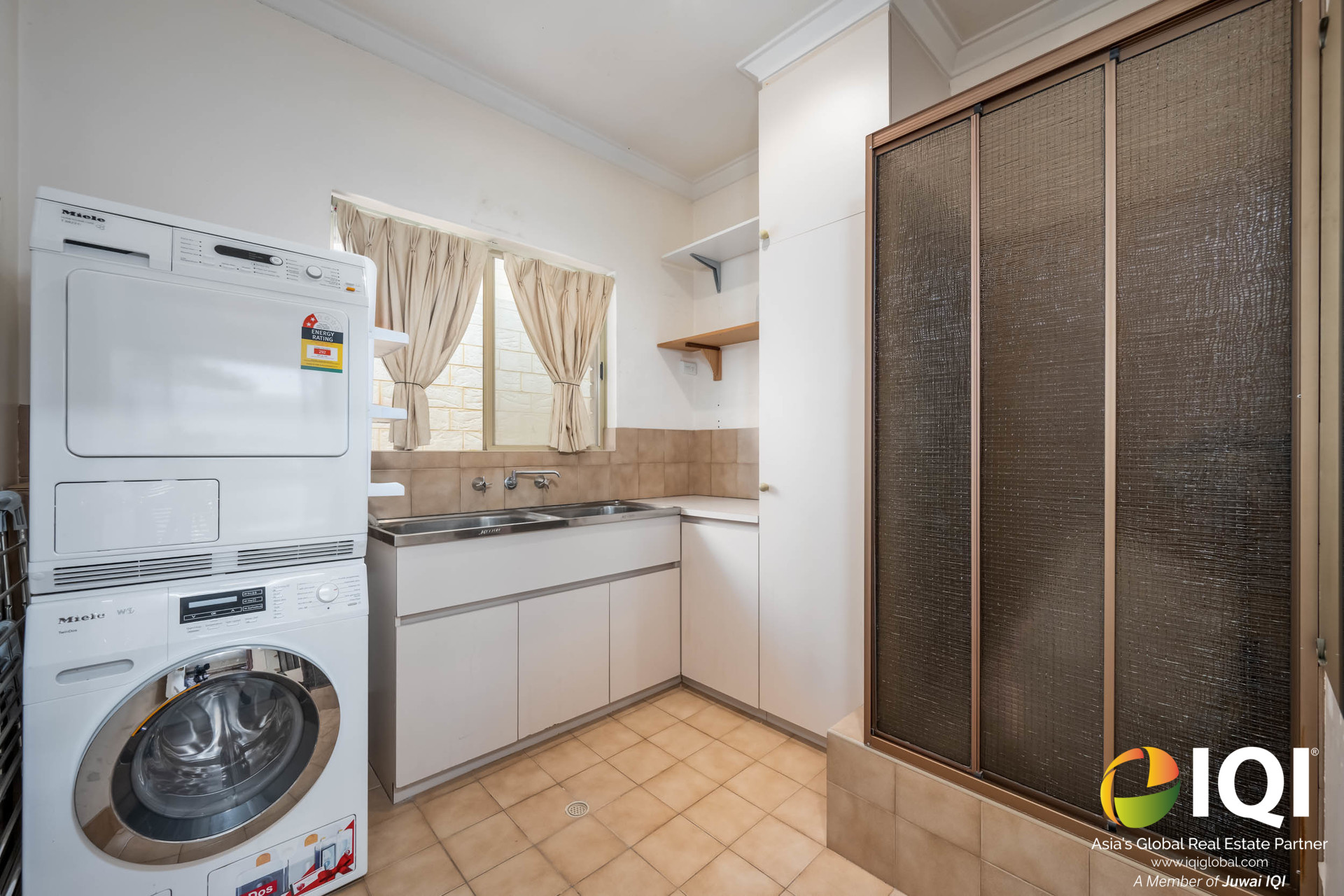 Timeless Grandeur with City Views – 104 Angove Street, North Perth image