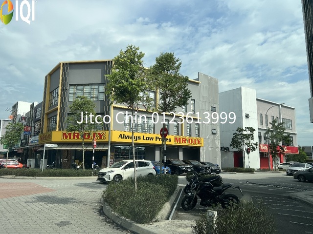 Jade Hills - Bukit Angkat, Kajang, 23x75 End lot freehold 2 sty shop lot for sales image