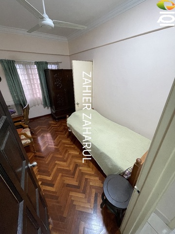 Avant Court image