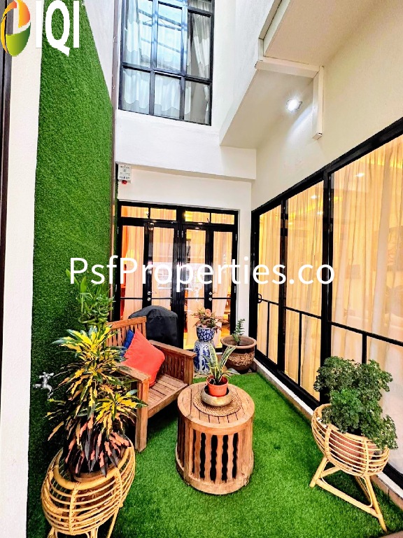 Bukit Jelutong image