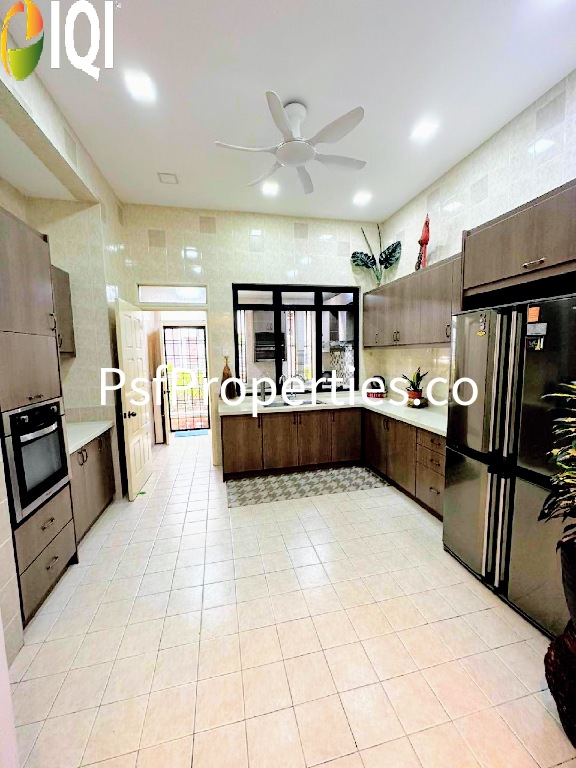 Bukit Jelutong image