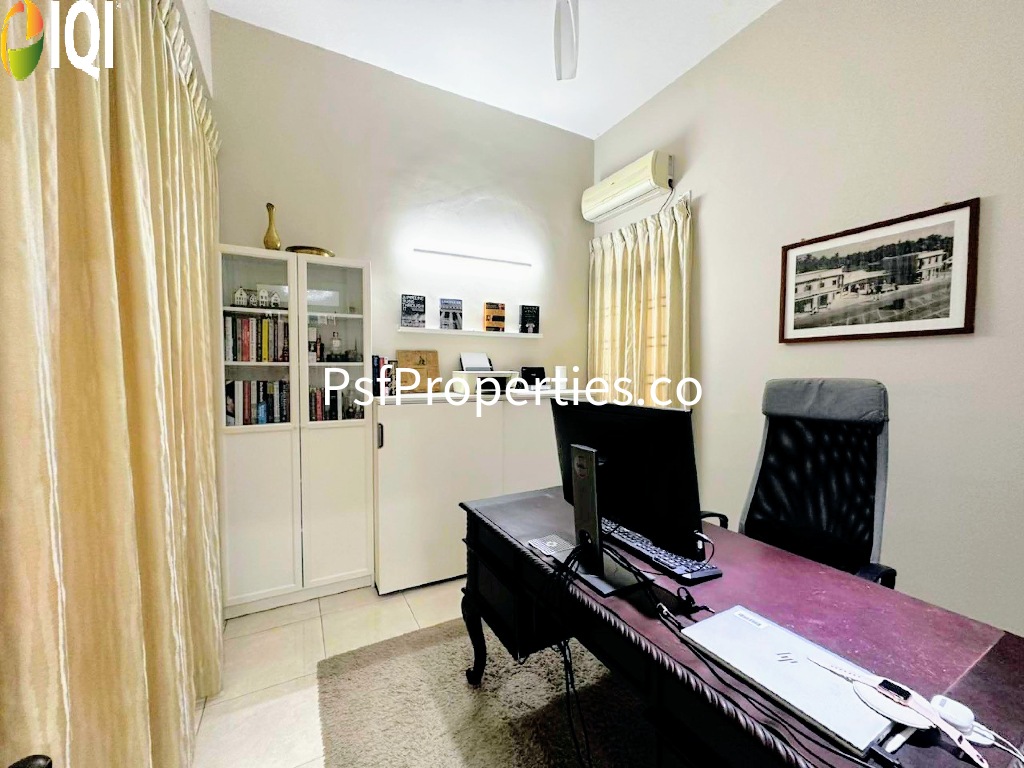 Bukit Jelutong image