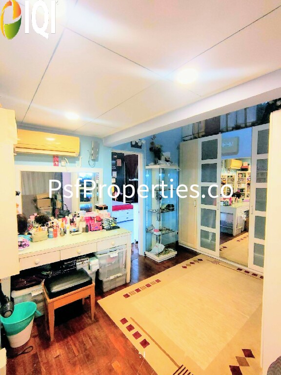 Bukit Jelutong image