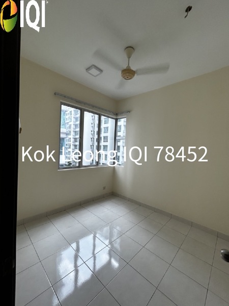  Casa Tiara, Subang Jaya Corner Unit, 3R, 2B For Sale