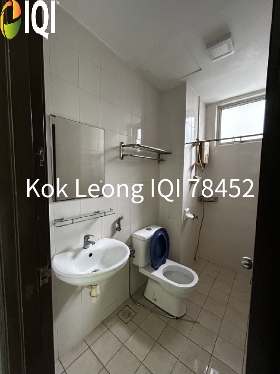  Casa Tiara, Subang Jaya Corner Unit, 3R, 2B For Sale image