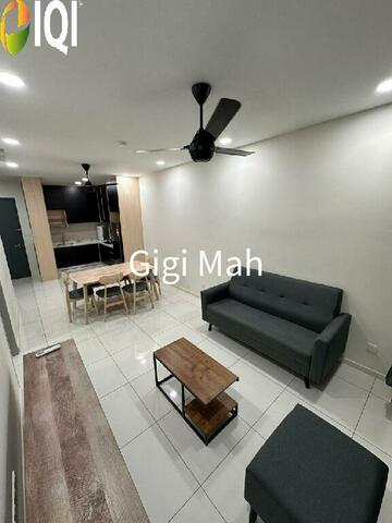 Emerald 9 Condominium image