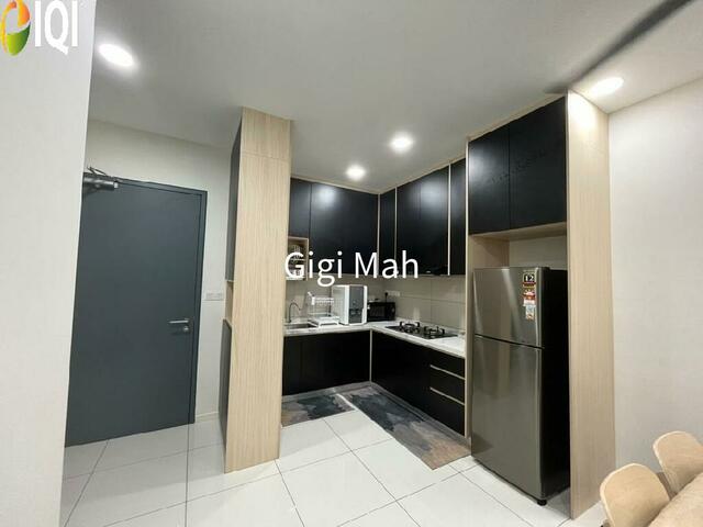 Emerald 9 Condominium image