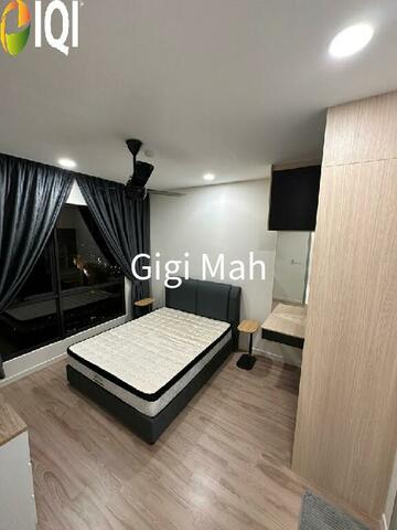 Emerald 9 Condominium image