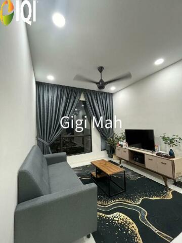 Emerald 9 Condominium image