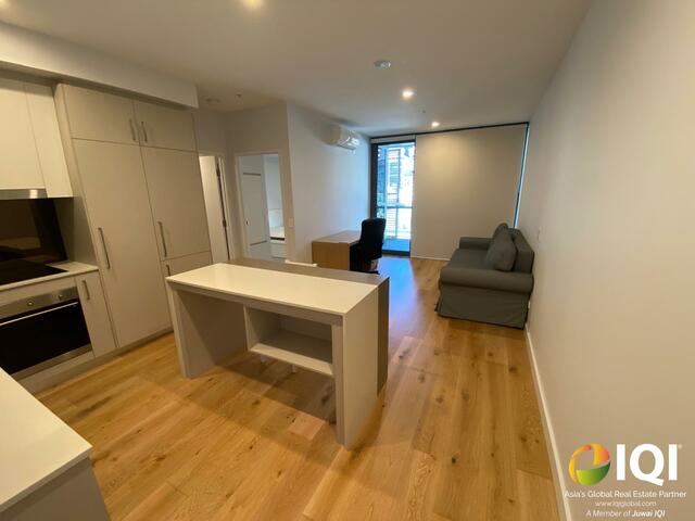 Prime Inner-City Lifestyle with Resort-Style Living image