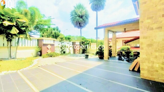 Bukit Jelutong image