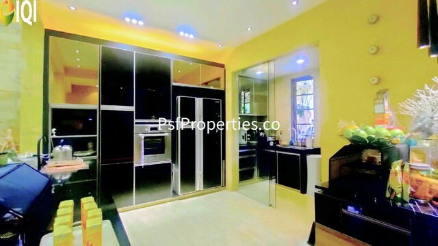 Bukit Jelutong image