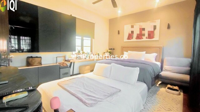 Bukit Jelutong image